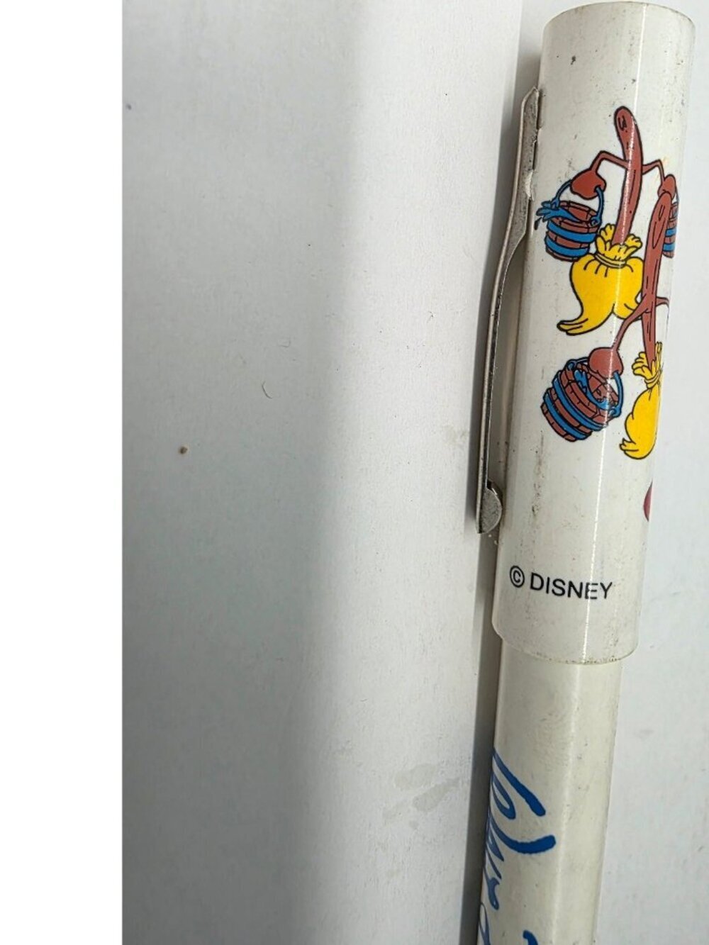 Sorcerer Mickey Donald Duck Disney Home Video Marker Pen White Plastic - Picture 2 of 11